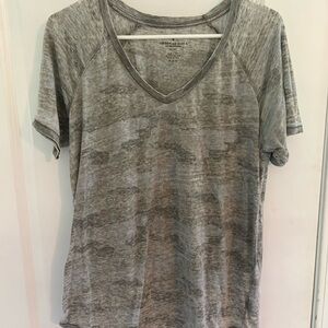 American Eagle Outfitters Gray Green Short Sleeve Tee